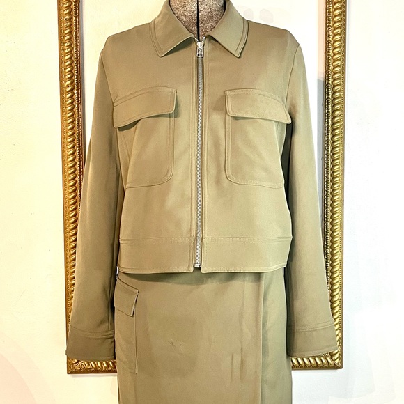 Nine West skirt suit with blazer medium - Picture 2 of 7